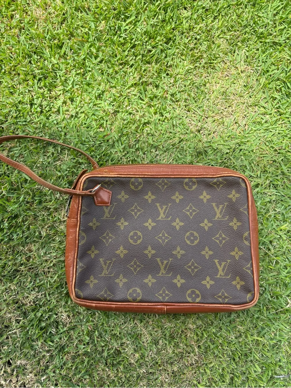 Free Twilly with Vintage Louis Vuitton Brown Monogram Pouch/Clutch